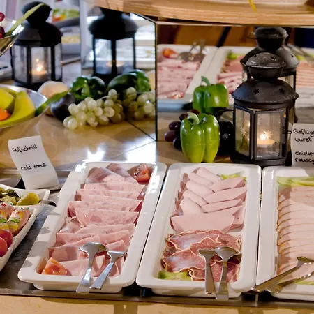 Hotel Dormero Hannover-langenhagen Airport 4*