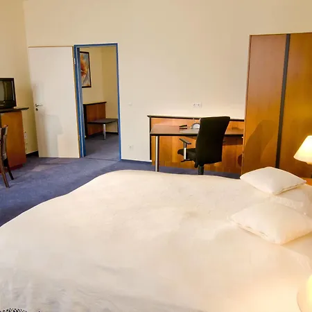 Dormero Hannover-langenhagen Airport Hotel 4*